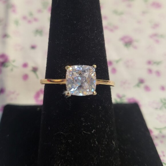 Swarovski Jewelry - Swarovski Crystal Solitaire Ring